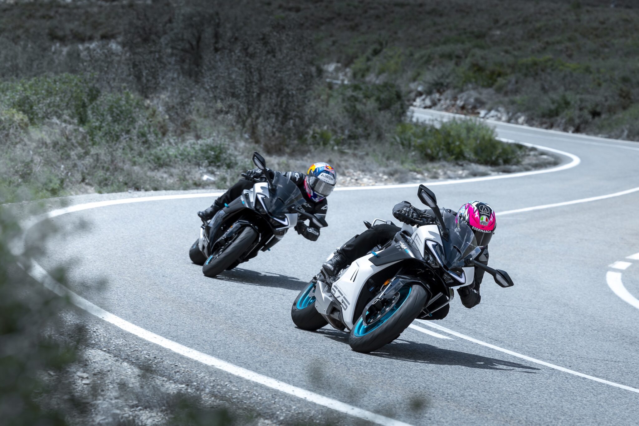 CF Moto 675 wkracza mocno do klasy średniej | Moto Tribe