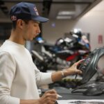 BMW M 1000RR WSBK Champion Edition 2024 to replika zwycięskiego motocykla Topraka Razgatlioglu, która powstanie w limitowanej serii 54 sztuk.