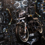 Royal Enfield Goan Classic 350 to stylowy bobber, który idealnie sprawdzi się jako motocykl codzienny.