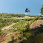 Jeremy Rouanet wykonał pierwszy na świecie backflip na Yamaha Tenere!