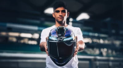 Alpinestars Martinator to edycja specjalna butów Supertech R i kasku Supertech R10 - replik sprzętu wyścigowego Jorge Martina