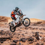 Konrad Dabrowski na półmetku Rajdu Dakar 2025