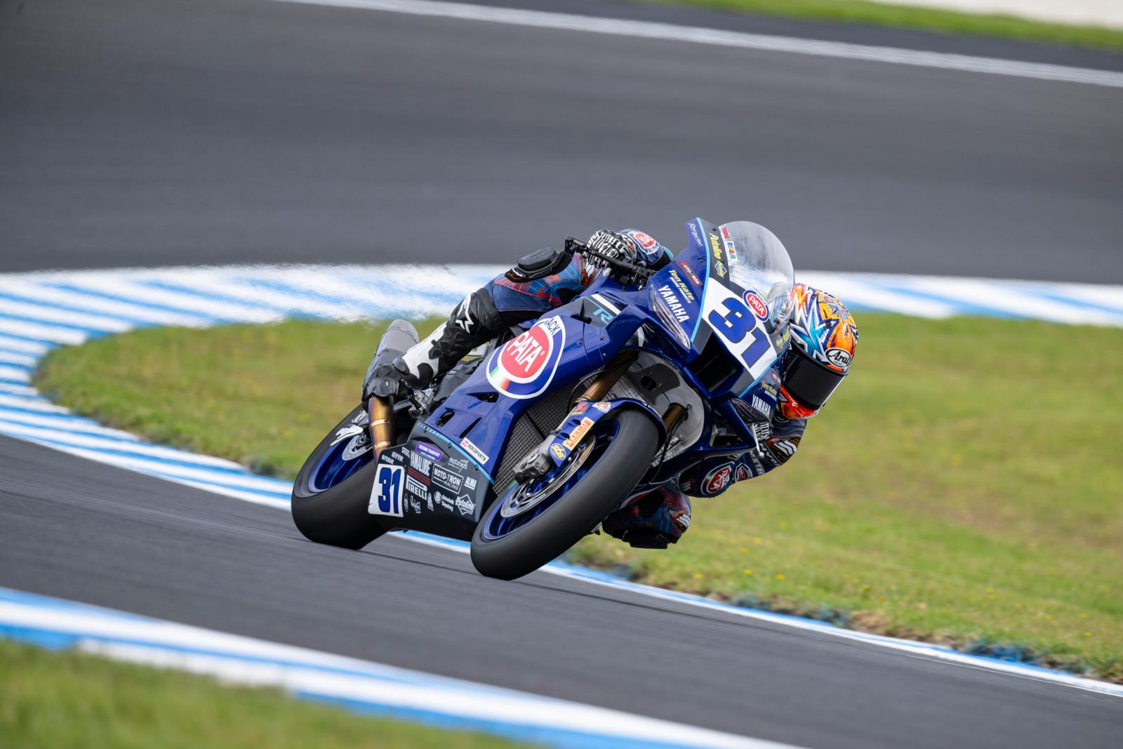 Yamaha R9 po testach na Philip Island zadebiutuje w Mistrzostwach Świata 2025.