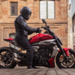 Ducati X-Diavel V4 najnowsza odsłona cruisera o charakterze typowym dla maszyn z Borgo Panigale