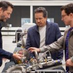 Keanu Reeves i Gard Hollinger z ARCH Motorcycle, są głównymi bohaterami serialu dokumentalnego Visionaries.