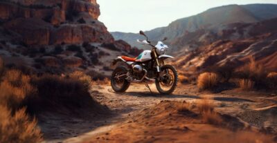 BMW R 12 GS nawiązuje śmiało do legendarnego modeli BMW 80 GS, posiadając przy tym wszystkie zalety nowoczesnego motocykla.