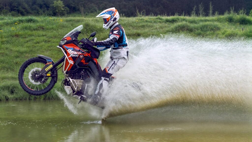 Honda Adventure Roads / Africa Twin