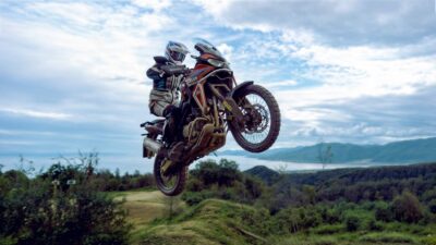 Honda Adventure Roads / Africa Twin
