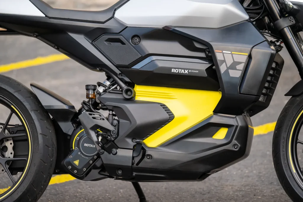 Can-Am Pulse i Can-Am Origin to bardzo udane, elektryczne motocykle o miejskim przeznaczeniu.
