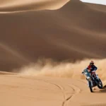 KTM 450 Rally Replica oraz KTM 450 Rally Replica Sanders Edition to praktycznie fabryczne rajdówki KTM dostępne w ofercie marki.