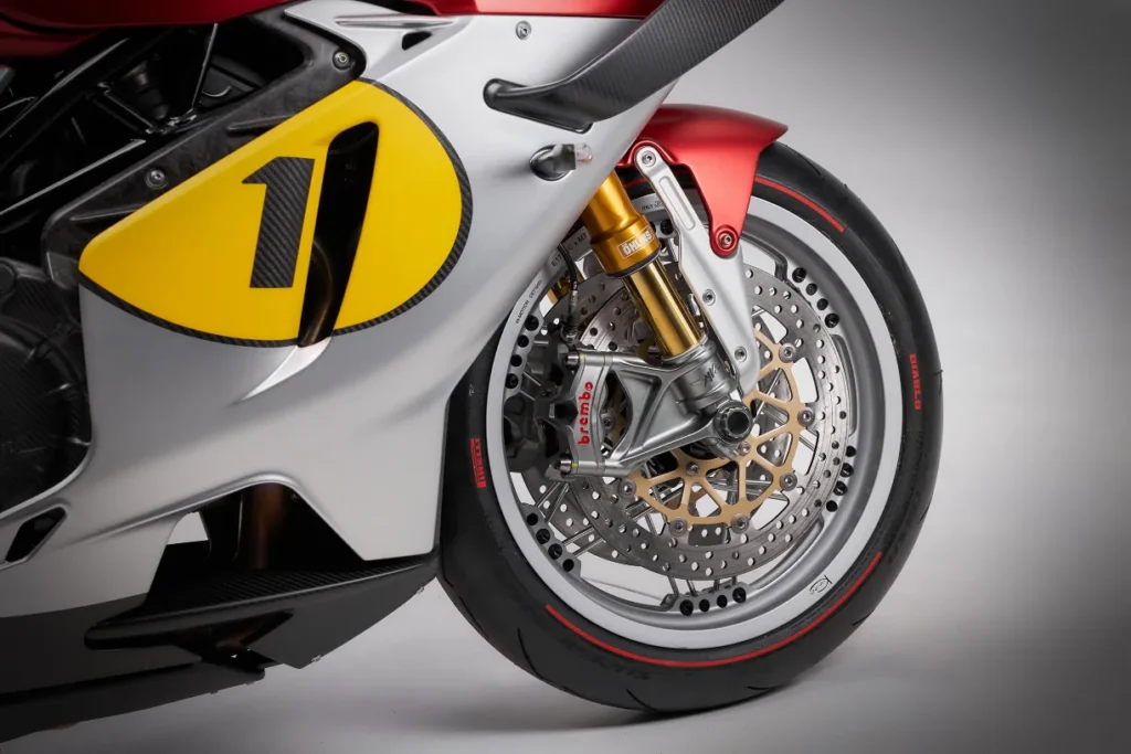 MV Agusta Superveloce 1000 Ago limitowane dzieło sztuki w hołdzie dla Giacomo Agostini.