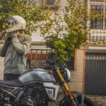 Suzuki GSX-8T i GSX-8TT to neo-klasyczna wersja Suzuki GSX-8S