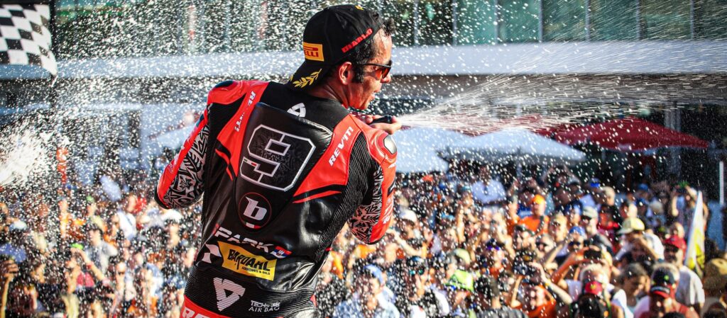 Danilo Petrucci w 2026 roku będzie ścigał się dla zespołu fabrycznego BMW WorldSBK.