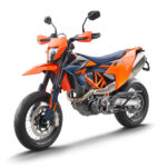 KTM 690 SMC R i Enduro R to najnowsze wcielenie legendarnych modeli napędzanych LC4.