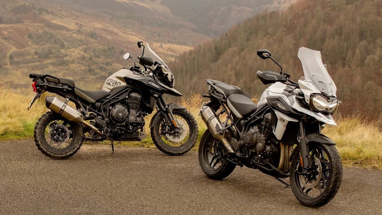 Triumph Tiger 1200 Desert Edition i Alpine Edition pojawiły się w 2020 roku