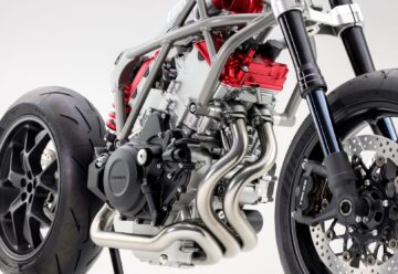 Wiemy jak będzie brzmiał silnik Honda V3 z kompresorem!