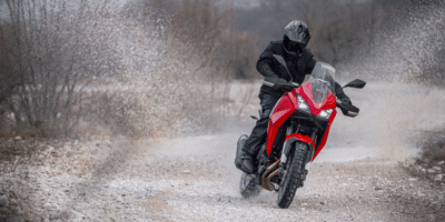 Moto Morini X-Cape 700 to świetna i przystępna cenowo propozycja na rynku motocykli ADV.