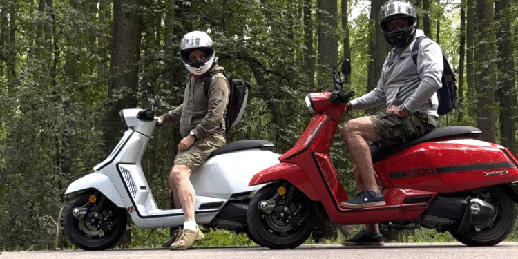 Lambretta X125 i X300 to idealny przykład jak - w nowoczesny sposób, nawiązywać do dziedzictwa.