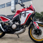 Moto Morini X-Cape 700 to świetna i przystępna cenowo propozycja na rynku motocykli ADV.