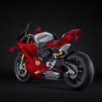 Ducati Panigale V4 R to zaawansowany motocykl wyścigowy z homologację drogową.