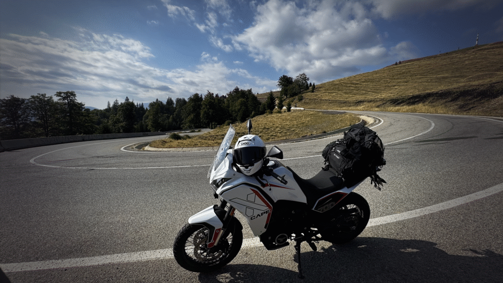 Moto Morini XCape 700 to fenomenalny ADV w świetnych pieniądzach.