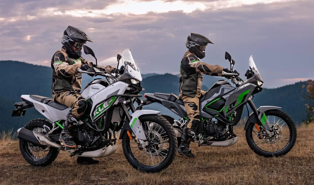 Kawasaki KLE 500 powraca w 2026 roku.