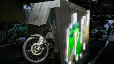 Kawasaki KLE 500 - jest szansa, że niedługo zobaczymy nowego duala Kawasaki.