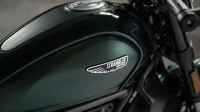 Ducati Scrambler Nightshift otrzymał nowy kolor i kilka drobnych zmian na sezon 2026.