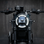 Ducati Scrambler Nightshift otrzymał nowy kolor i kilka drobnych zmian na sezon 2026.