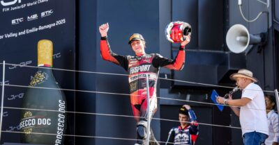 Milan Pawelec walczy o tytuł Mistrza Europy Moto2.