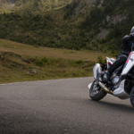 Moto Morini X-Cape 1200 wkracza w segment dużych ADV.