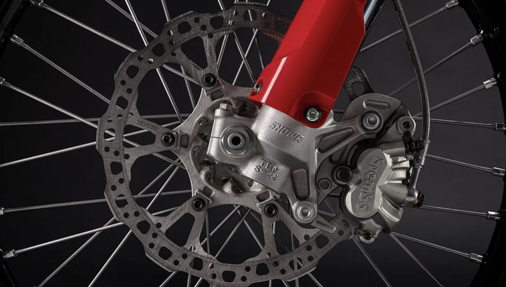 Ducati Desmo 450 MX - ducati wkracza na poważnie w świat motocrossu.