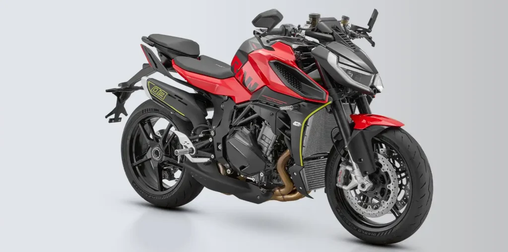 QJMotor SRK 921 będzie bardzo ciekawą pozycją na rynku naked bike.