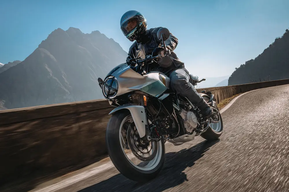 Ducati Formula 73 - kolejna premiera w 100-rocznicę Ducati.