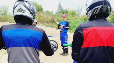 Motocross - dlaczego szybko męczymy się na torze?