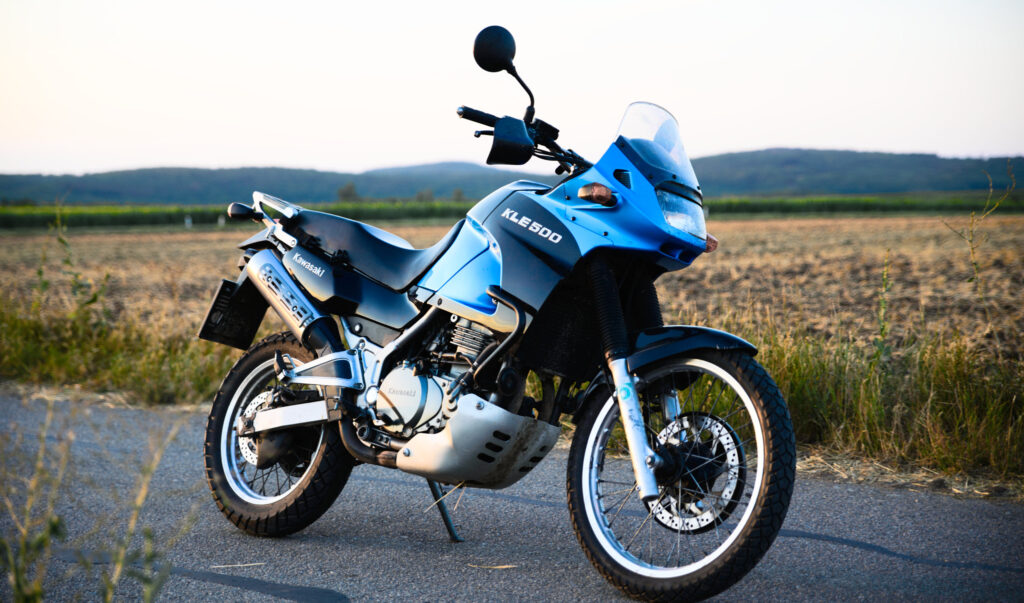 Kawasaki KLE 500 początki klasy ADV