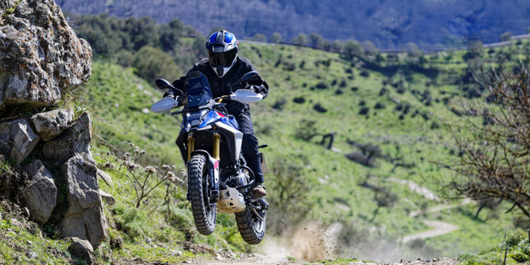 BMW F 450 GS - uniwersalny, niezobowiązujący i przyjazny sprzęt na codzień