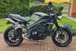 Triumph Speed Triple 1050 Army - unikat, który powstał w liczbie 200 egzemplarzy.