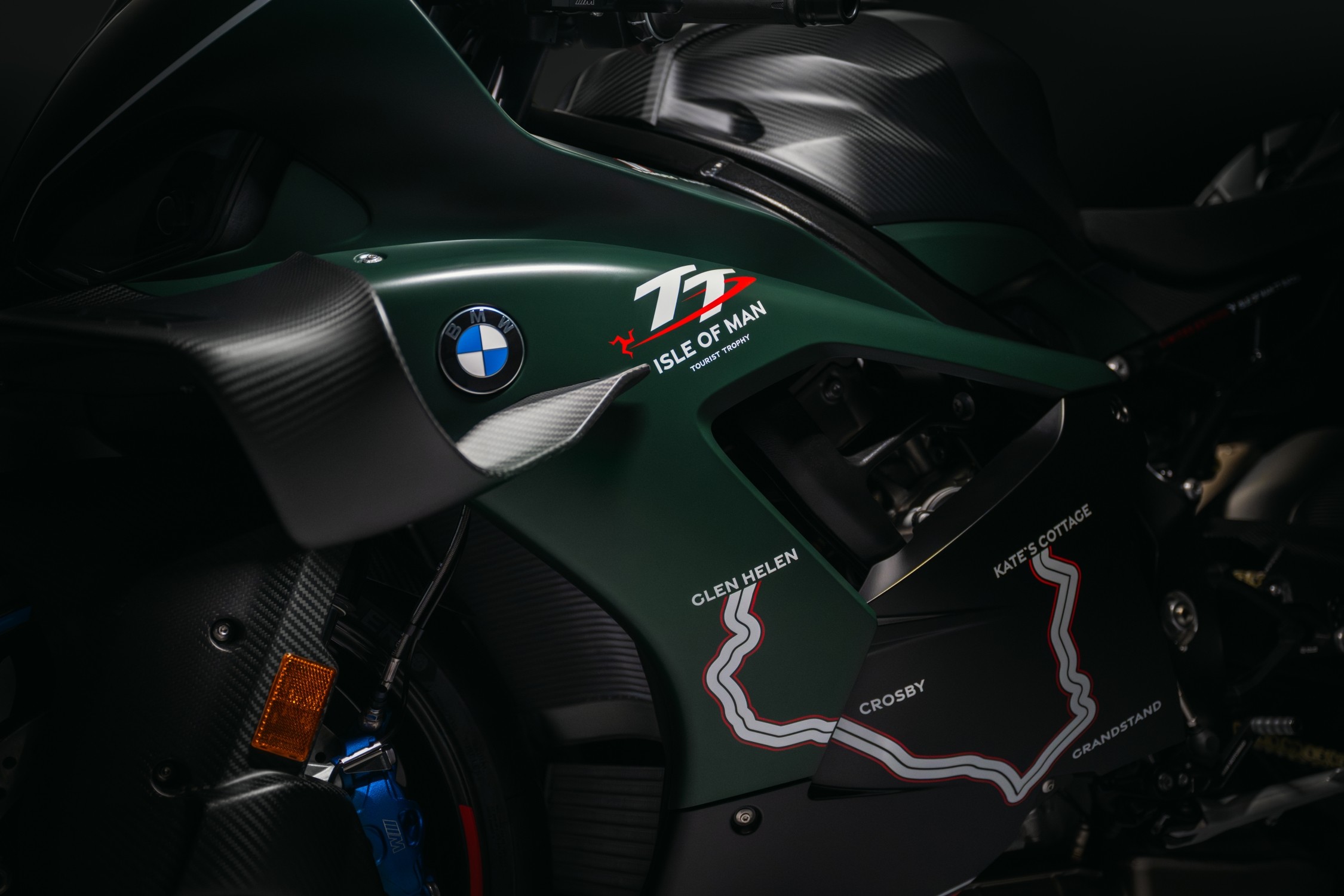M 1000 RR Limited Edition Isle of Man TT w hołdzie wyścigom TT.