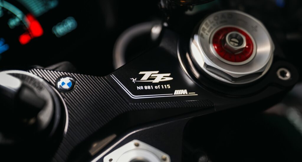 M 1000 RR Limited Edition Isle of Man TT w hołdzie wyścigom TT.