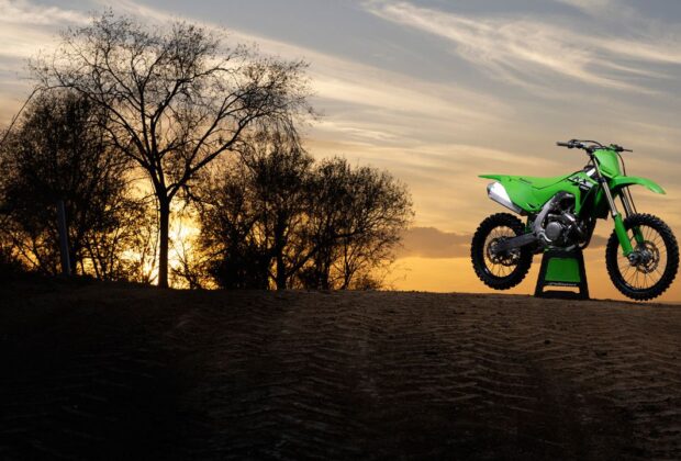 Kawasaki KX 450 F i KX 250 F - nowe crossy na sezon 2027