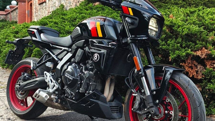 Suzuki GSX 8R i GSX 8TT - testujemy i porównujemy