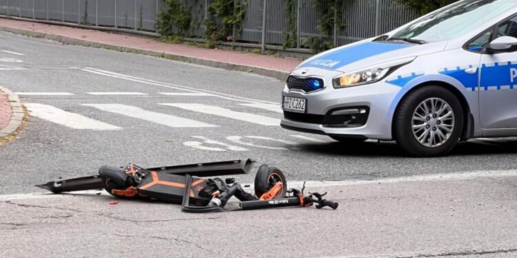 Elektryczne hulajnogi są bardziej niebezpieczne od motocykli.