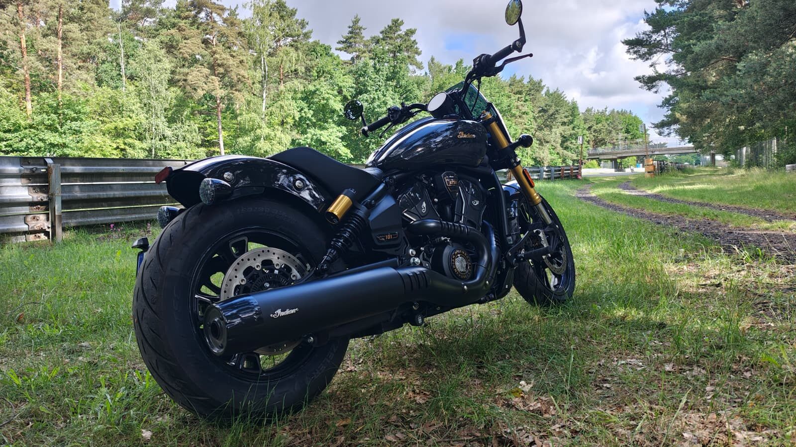Indian Scout 101 – cruiser, który wymyka się schematom