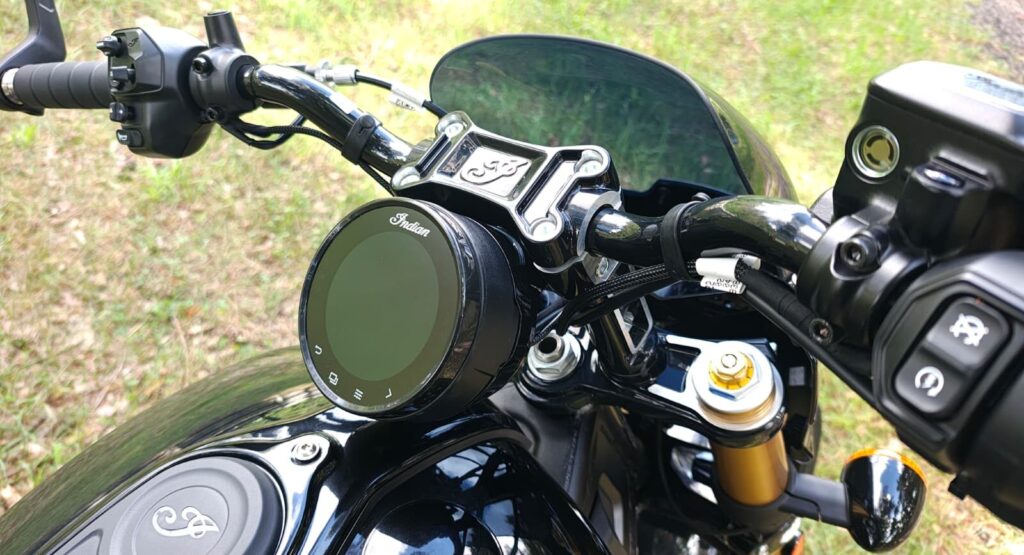 Indian Scout 101 – cruiser, który wymyka się schematom