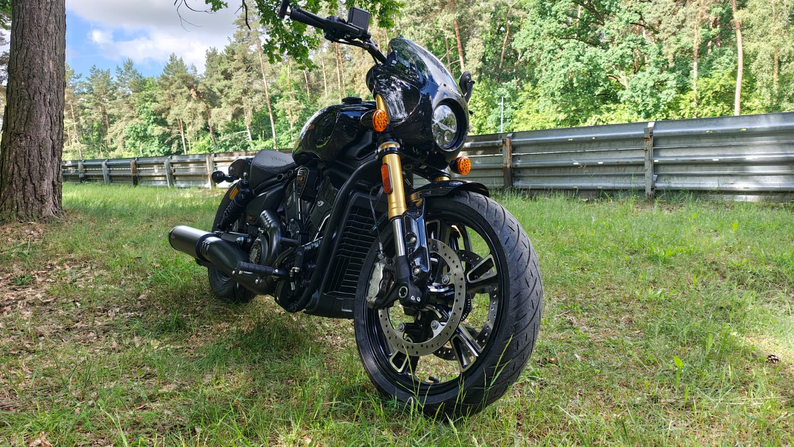 Indian Scout 101 – cruiser, który wymyka się schematom