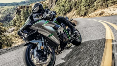 Kawasaki Ninja H2 2027 - mniej mocy ale z europejską homologacją